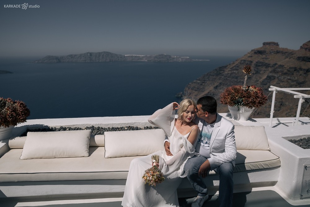 Xenia & Sergey in Santorini