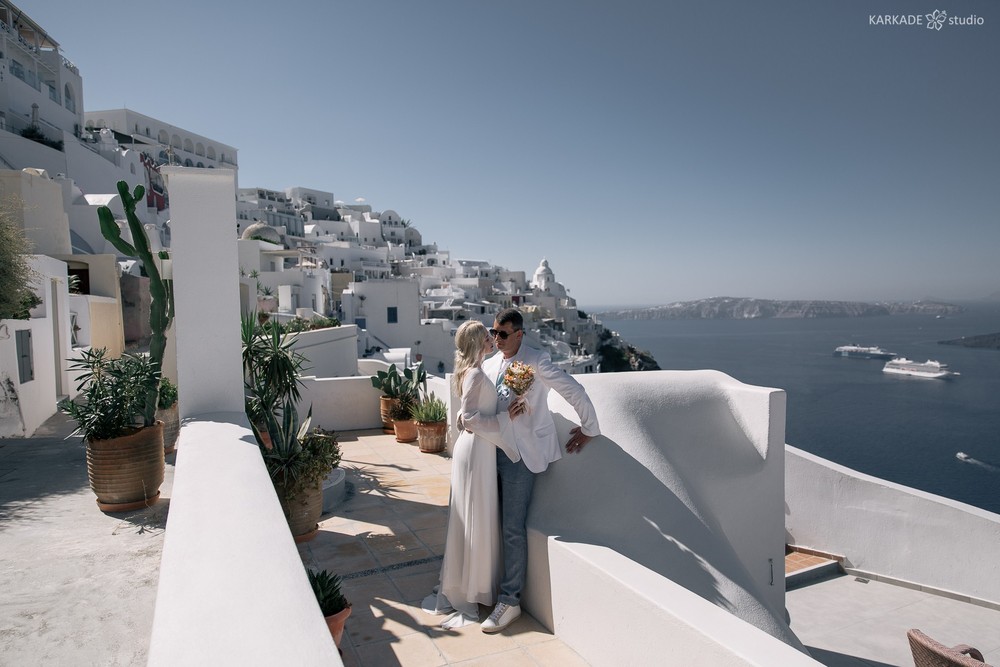 Xenia & Sergey in Santorini