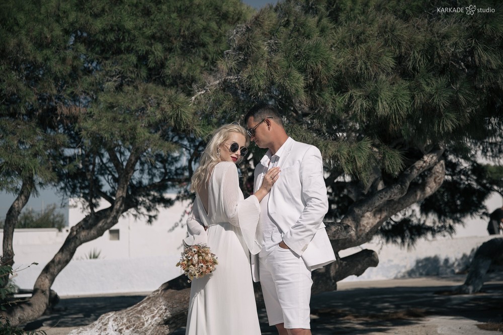 Xenia & Sergey in Santorini