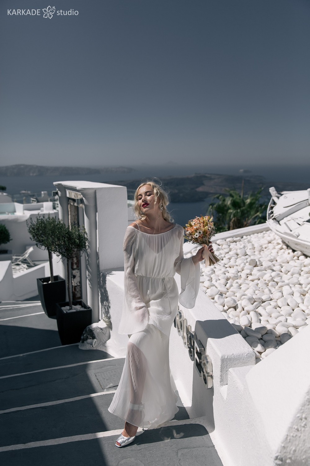 Xenia & Sergey in Santorini