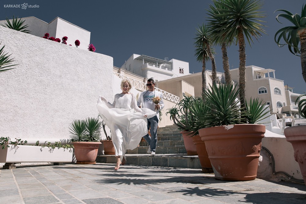 Xenia & Sergey in Santorini