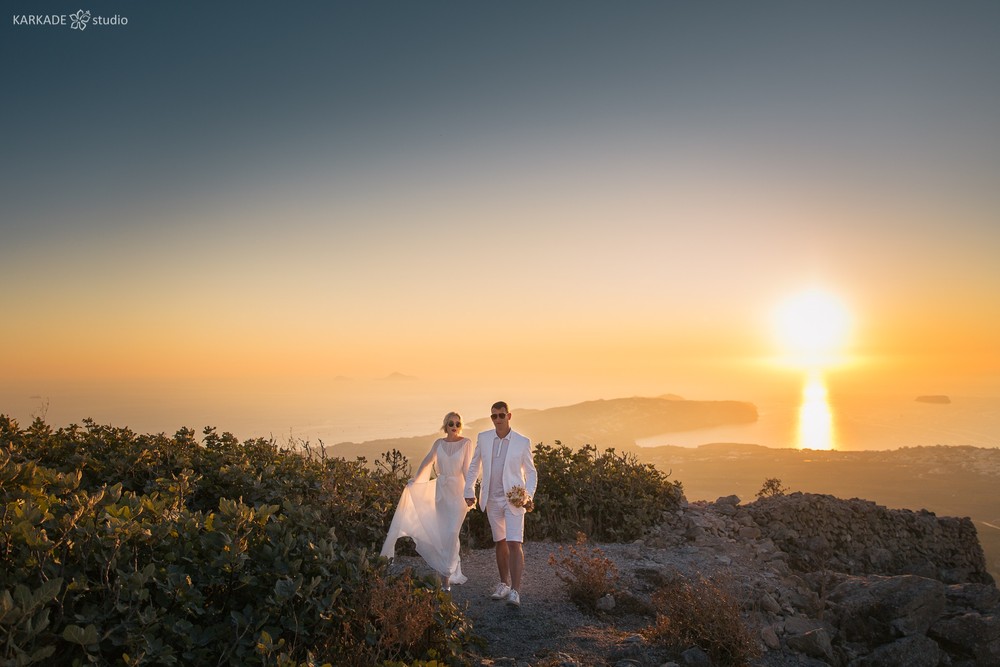 Xenia & Sergey in Santorini
