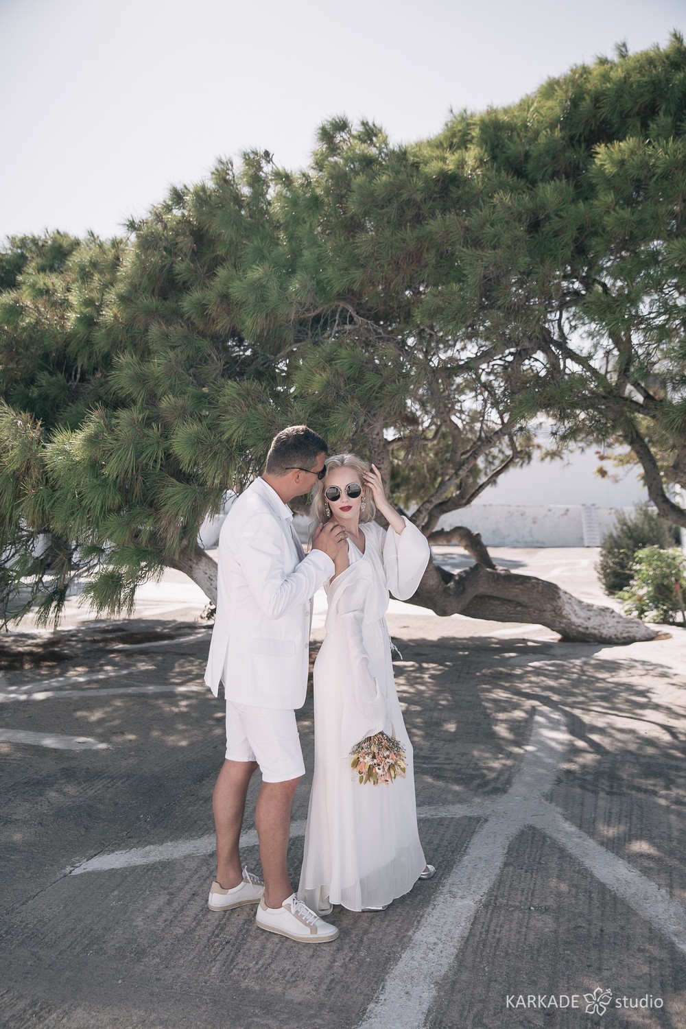 Xenia & Sergey in Santorini
