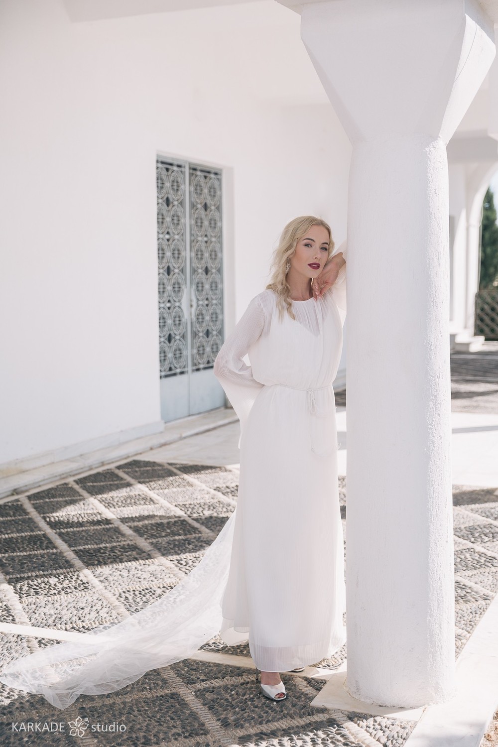 Xenia & Sergey in Santorini