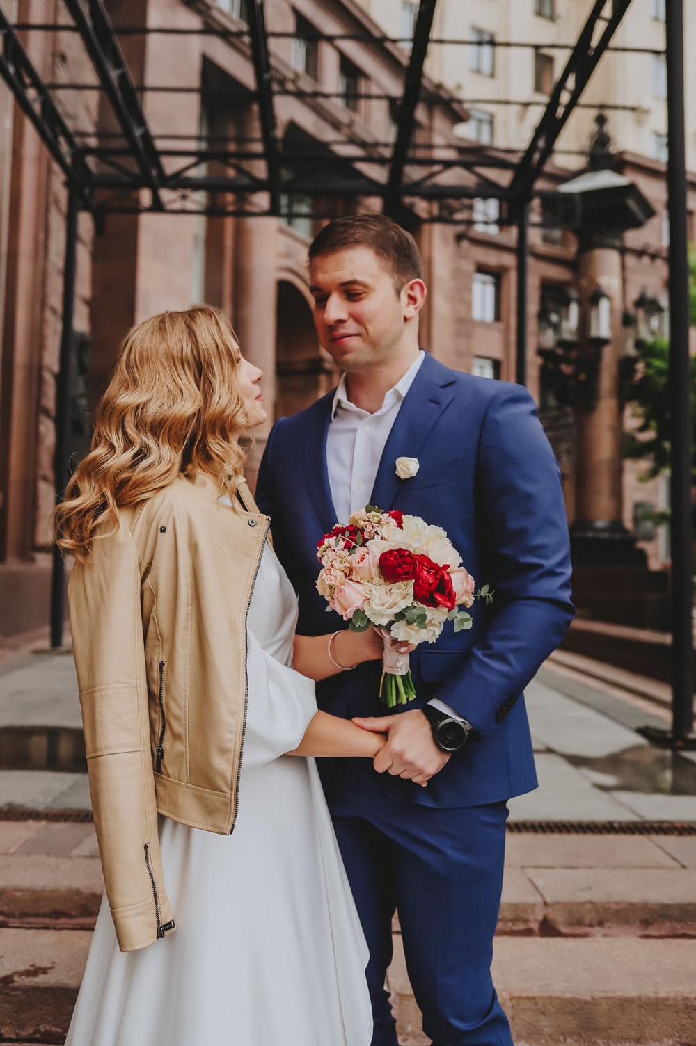 Портфолио - свадьбы - Свадебный стилист-визажист в Москве Ирина Плешакова - прически любой сложности, укладки, макияж в различных техниках. Услуги стилиста-визажиста на фотосессии.