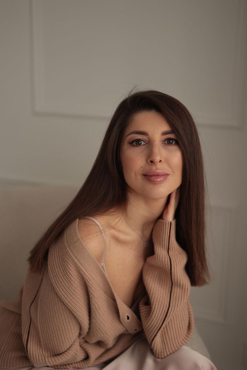 Портфолио - фотосессии - Стилист-визажист на фотосессию в Москве Ирина Плешакова - прически любой сложности, укладки, макияж в различных техниках. Выезд в фотостудию или на дом.