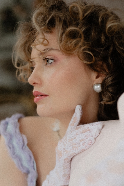 Портфолио - макияж  - Стилист-визажист в Москве Ирина Плешакова - прически любой сложности, укладки, макияж в различных техниках. Услуги стилиста-визажиста на фотосессию.