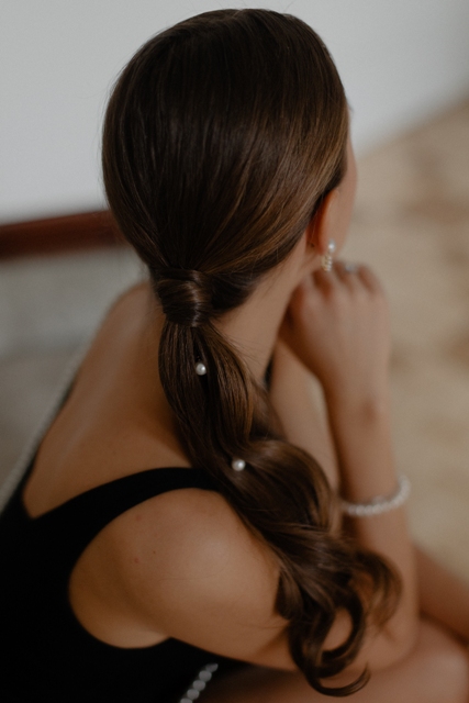 Портфолио - прически,укладки - Свадебный стилист-визажист в Москве Ирина Плешакова - вечерние прически любой сложности, укладки, макияж в различных техниках. Услуги стилиста-визажиста на фотосессии.