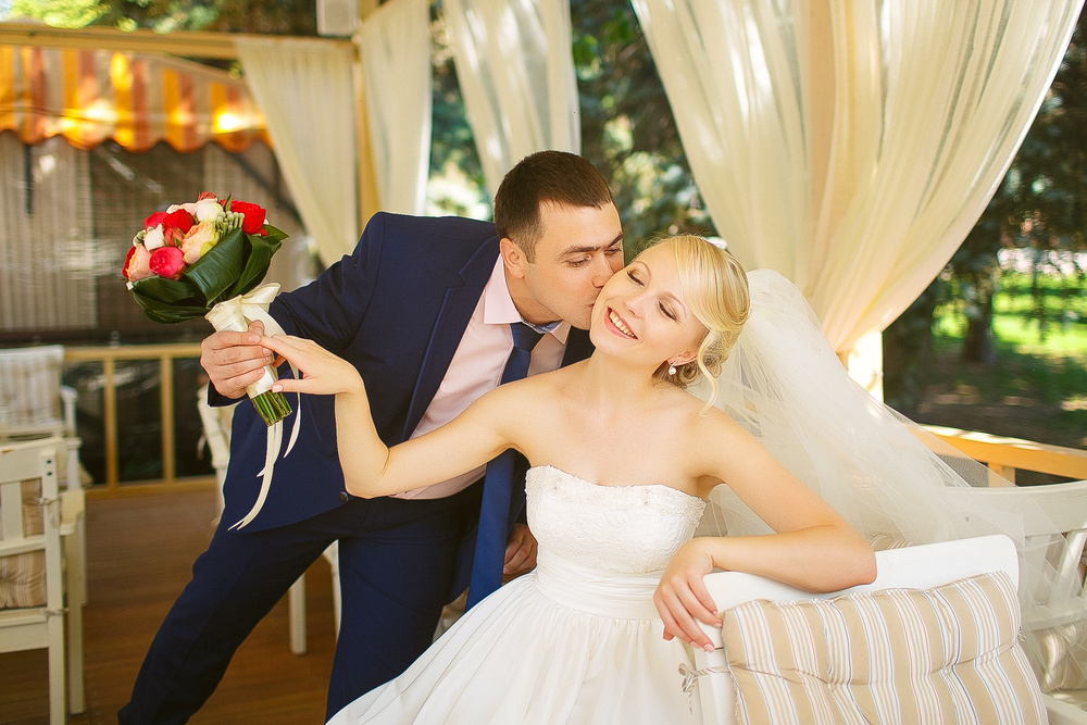 WEDDING
