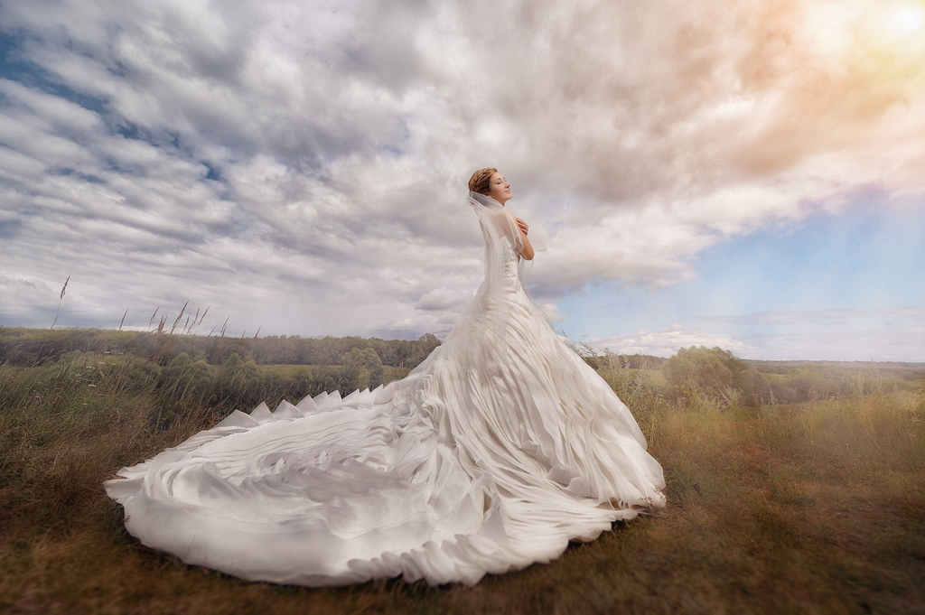 Favorites - Wedding / Свадебное фото - Самые яркие мгновения вашей жизни достойны самых лучших фотографий. Ольга Климахина, профессиональный свадебный и семейный фотограф, рада запечатлеть самые восхитительные моменты, чтобы сохранить их на будущее для вас и ваших детей - такими же прекрасными и живыми, как в реальности.
