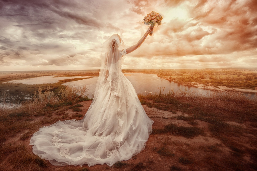Favorites - Wedding / Свадебное фото - Самые яркие мгновения вашей жизни достойны самых лучших фотографий. Ольга Климахина, профессиональный свадебный и семейный фотограф, рада запечатлеть самые восхитительные моменты, чтобы сохранить их на будущее для вас и ваших детей - такими же прекрасными и живыми, как в реальности.
