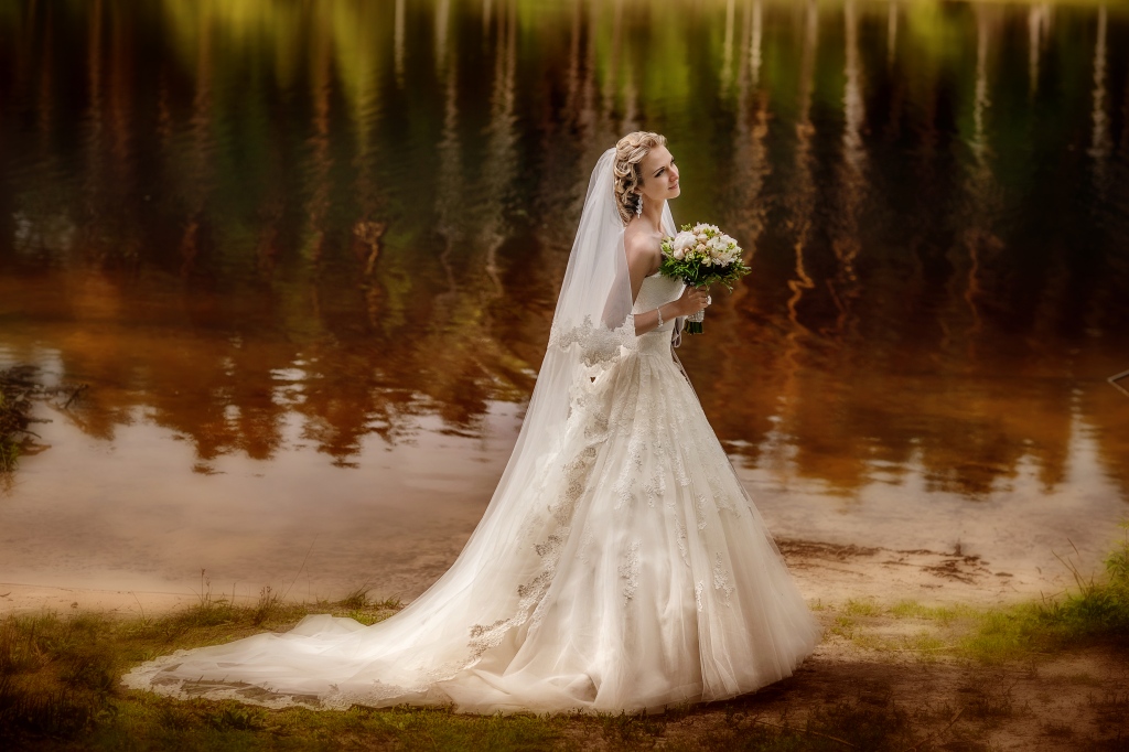 Favorites - Wedding / Свадебное фото - Самые яркие мгновения вашей жизни достойны самых лучших фотографий. Ольга Климахина, профессиональный свадебный и семейный фотограф, рада запечатлеть самые восхитительные моменты, чтобы сохранить их на будущее для вас и ваших детей - такими же прекрасными и живыми, как в реальности.