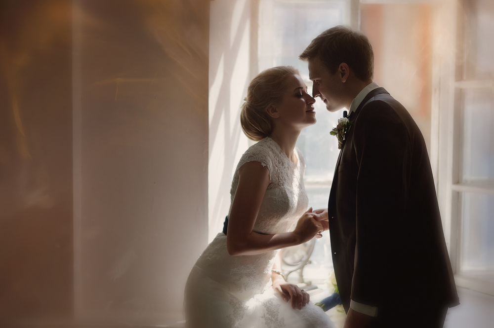 Favorites - Wedding / Свадебное фото - Самые яркие мгновения вашей жизни достойны самых лучших фотографий. Ольга Климахина, профессиональный свадебный и семейный фотограф, рада запечатлеть самые восхитительные моменты, чтобы сохранить их на будущее для вас и ваших детей - такими же прекрасными и живыми, как в реальности.