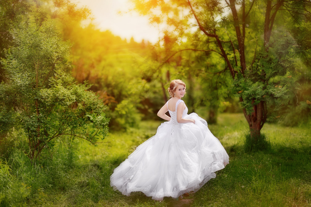 Favorites - Wedding / Свадебное фото - Самые яркие мгновения вашей жизни достойны самых лучших фотографий. Ольга Климахина, профессиональный свадебный и семейный фотограф, рада запечатлеть самые восхитительные моменты, чтобы сохранить их на будущее для вас и ваших детей - такими же прекрасными и живыми, как в реальности.