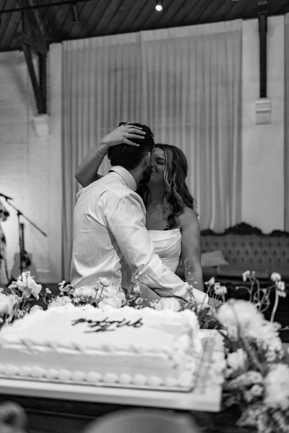 PORTFOLIO - TOM & BAYLEY/ MELBOURNE