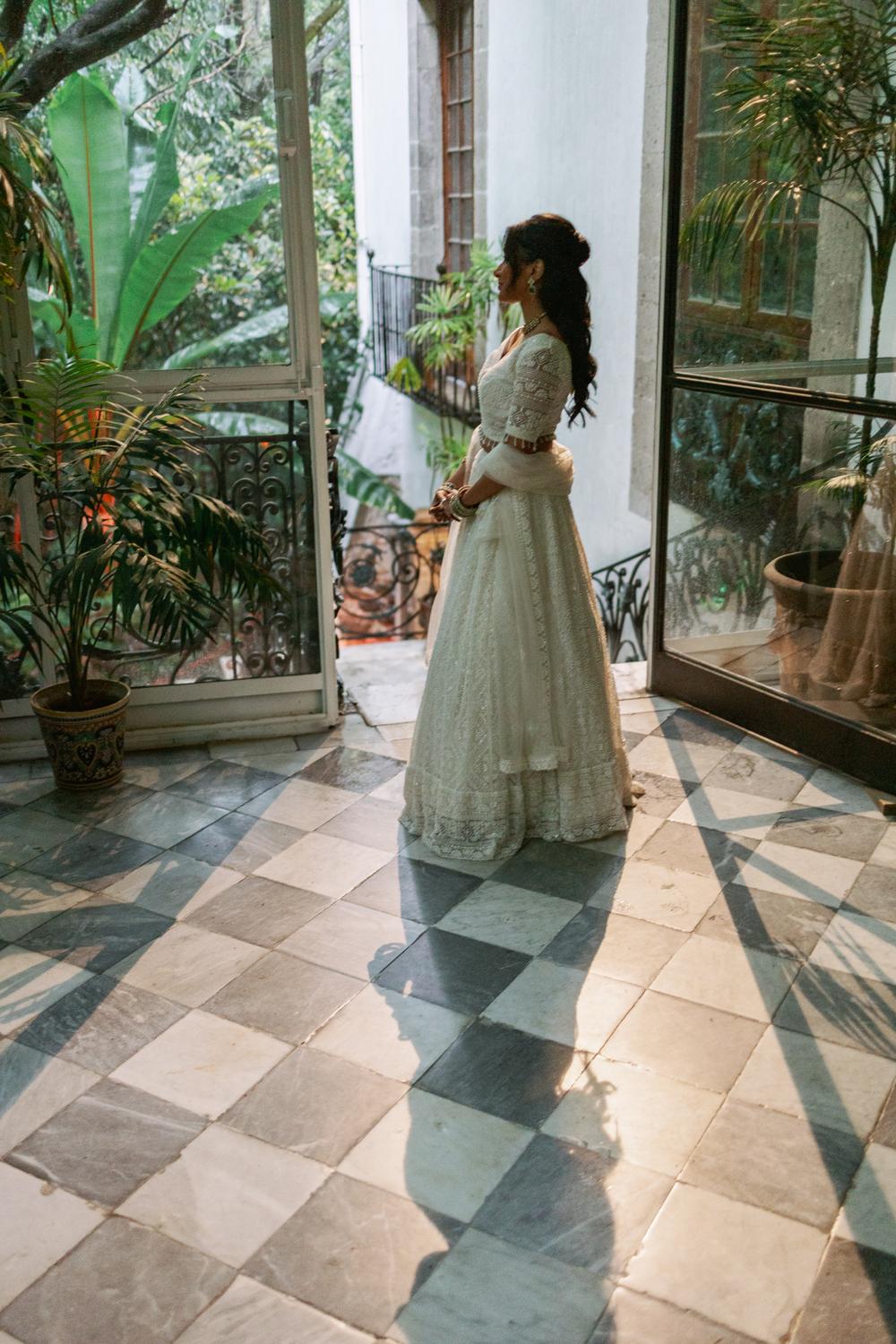 PORTFOLIO - Indian Wedding in Mexico - Indian wedding in Mexico, Wedding photographer Mexico,wedding photographer Canada,wedding photographer Toronto,wedding photographer Cancun,wedding photographer Tulum, wedding photographer Playa del Carmen,wedding photographer Puerto Vallarta, wedding photographer Buenos Aires Fotografía de bodas profesional en la Ciudad de México (CDMX). Capturando tus momentos más hermosos. ¡Mira mi portafolio y precios en el sitio web!