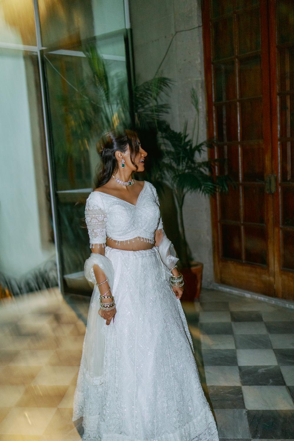 PORTFOLIO - Indian Wedding in Mexico - Indian wedding in Mexico, Wedding photographer Mexico,wedding photographer Canada,wedding photographer Toronto,wedding photographer Cancun,wedding photographer Tulum, wedding photographer Playa del Carmen,wedding photographer Puerto Vallarta, wedding photographer Buenos Aires Fotografía de bodas profesional en la Ciudad de México (CDMX). Capturando tus momentos más hermosos. ¡Mira mi portafolio y precios en el sitio web!