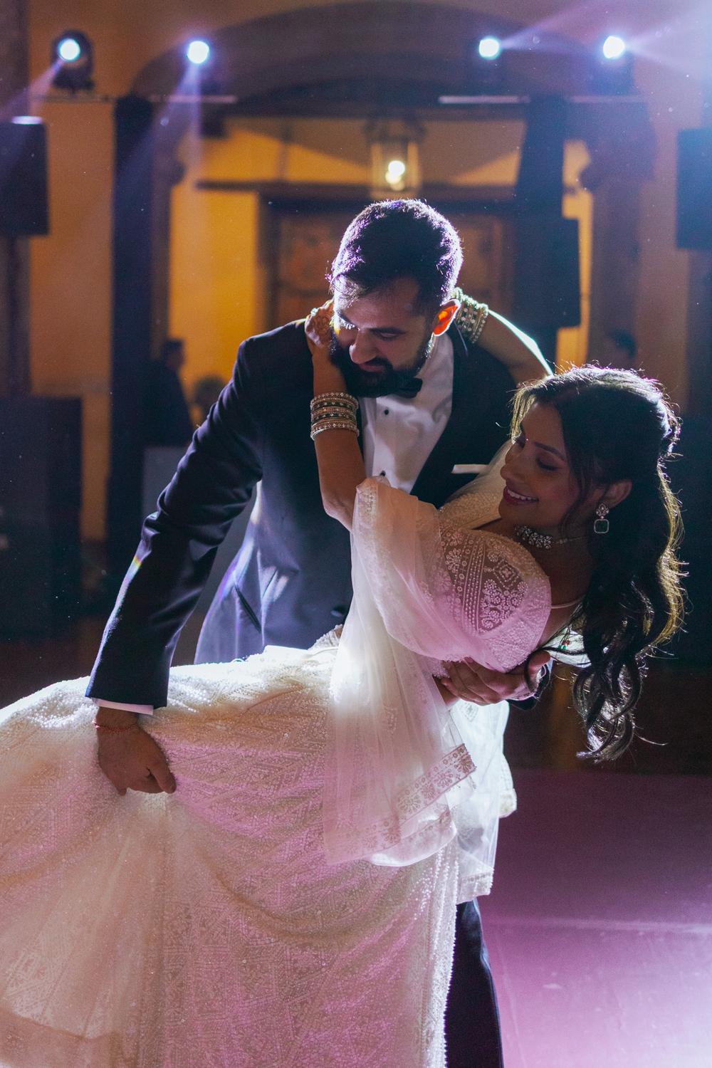 PORTFOLIO - Indian Wedding in Mexico - Indian wedding in Mexico, Wedding photographer Mexico,wedding photographer Canada,wedding photographer Toronto,wedding photographer Cancun,wedding photographer Tulum, wedding photographer Playa del Carmen,wedding photographer Puerto Vallarta, wedding photographer Buenos Aires Fotografía de bodas profesional en la Ciudad de México (CDMX). Capturando tus momentos más hermosos. ¡Mira mi portafolio y precios en el sitio web!