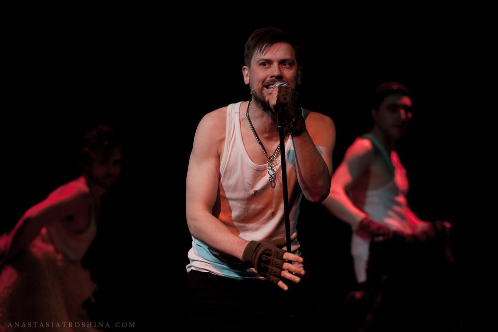 Илья Денискин, спектакль Государь стендап