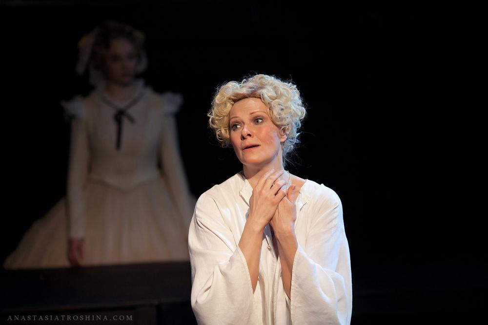 Марина Кондратьева, спектакль Замужняя невеста