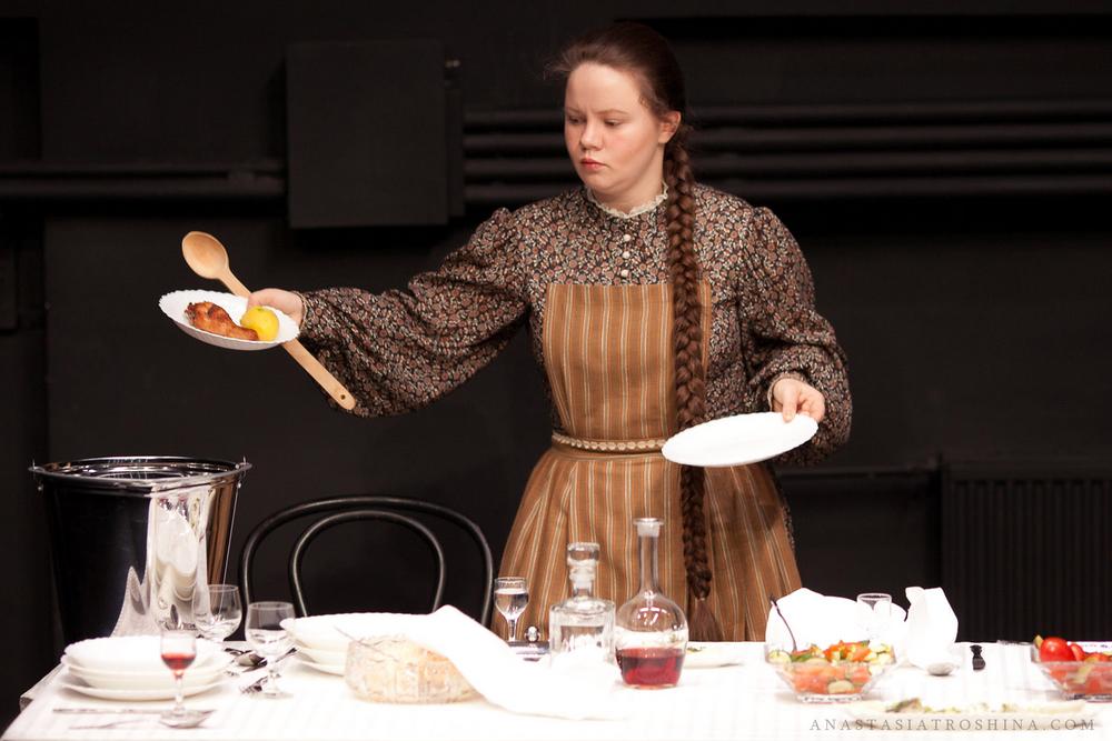 Евгения Лях, спектакль Замужняя невеста