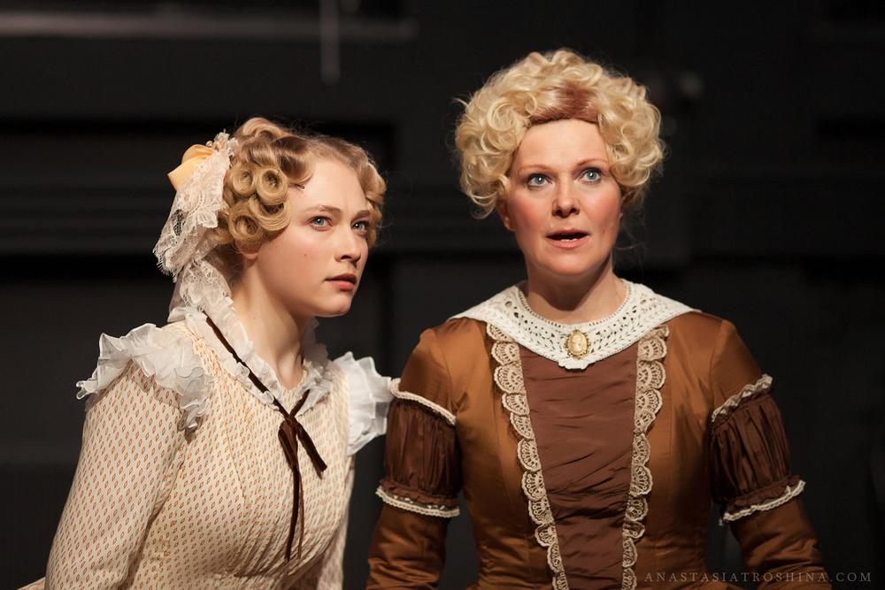 Марина Кондратьева, Екатерина Девкина, спектакль Замужняя невеста