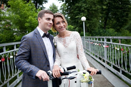 WEDDING