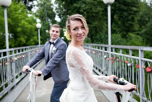 WEDDING