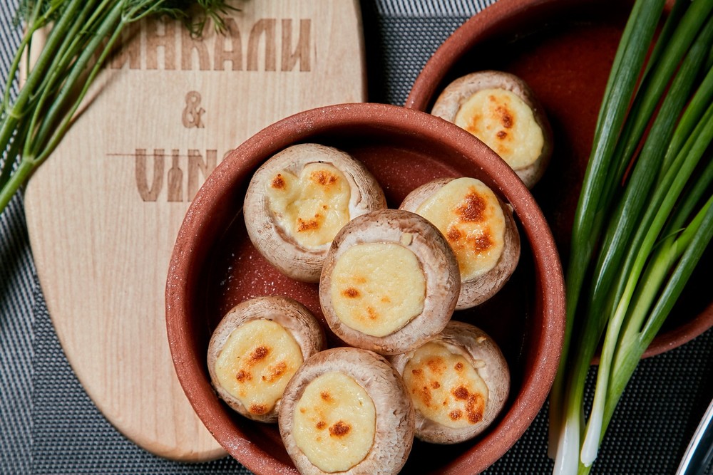 Food and Drinks - Хинкали и Вино