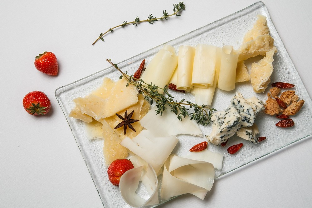 Food and Drinks - Ресторан OliOli