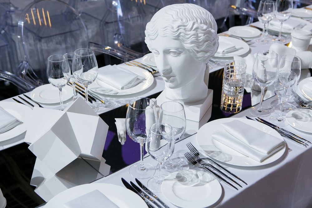 Food and Drinks - Catering Cosmoscow
