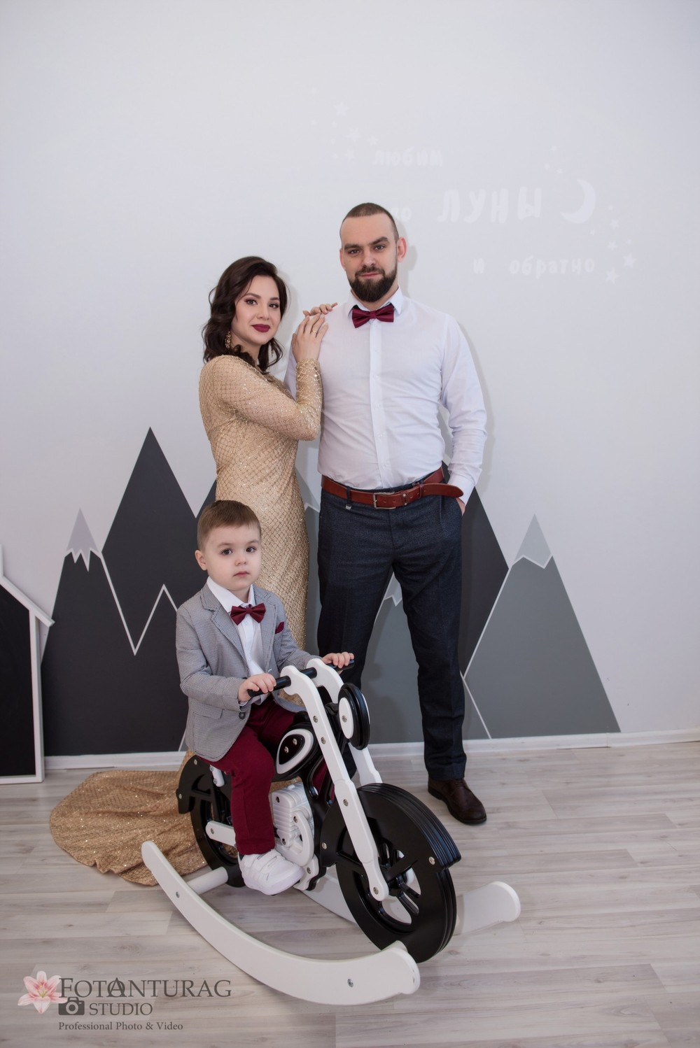 портфолио  - Новогодняя семейная фотосессия_фотограф Андрей