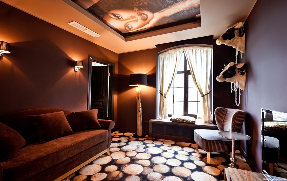 Interiors & Food