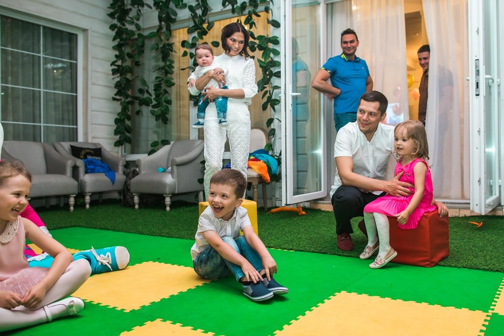 KIDS - Лизе 3 годика