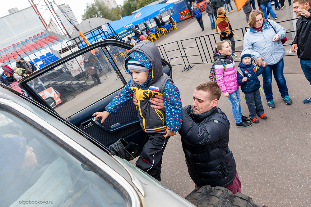 Шоу каскадеров 