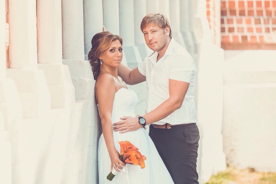 * WEDDING * *PREGNANCY *