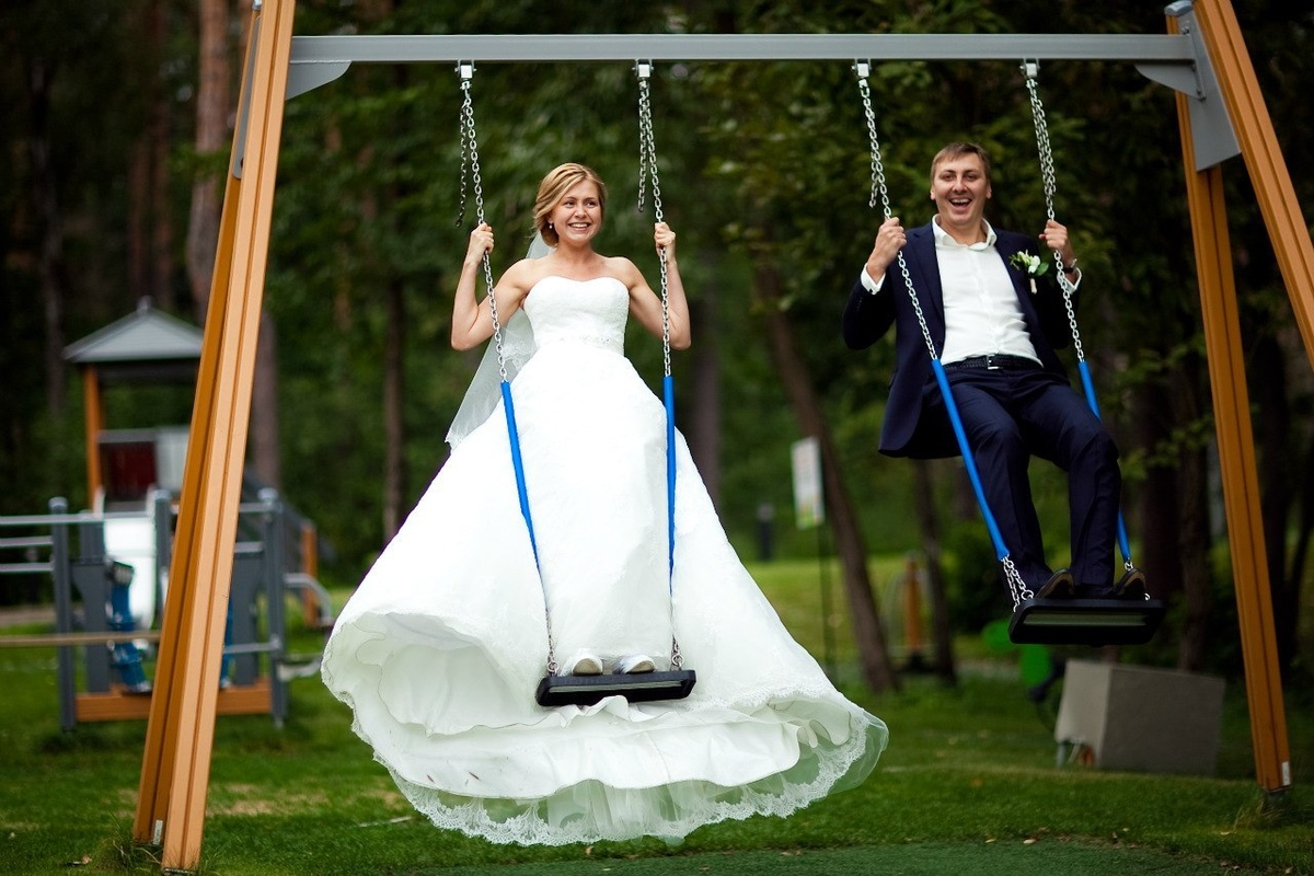* WEDDING * *PREGNANCY *