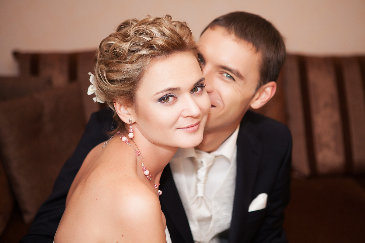 * WEDDING * *PREGNANCY *