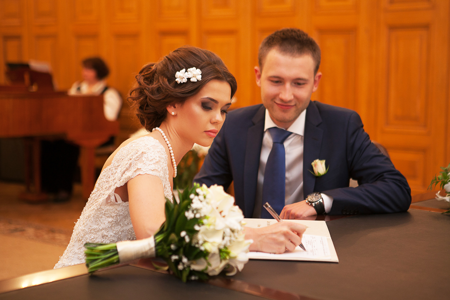 * WEDDING * *PREGNANCY *