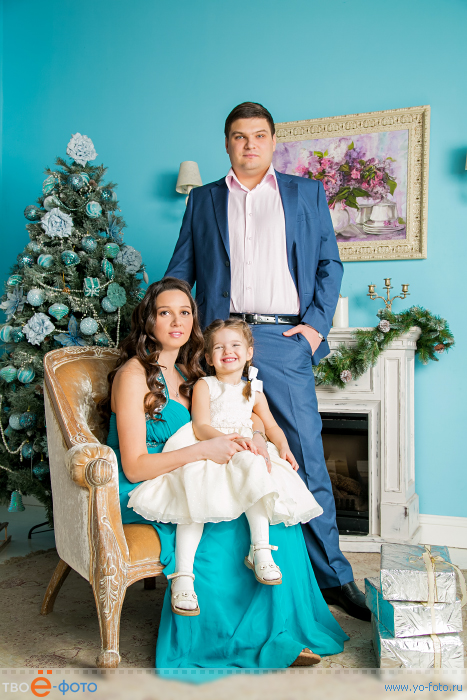 * F A M I L Y *