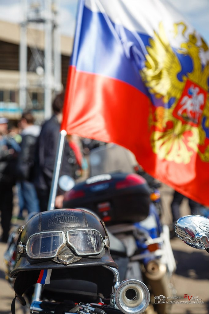 митрополит Красноярский и Ачинский Пантелеимон успенский мужской монастырь Енисей храм церковь монах