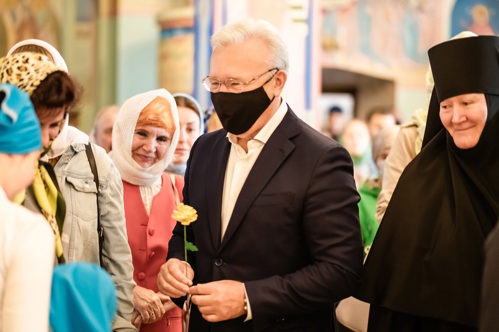 губернатор Красноярского Края Александр Усс успенский монастырь вера новости христианство Енисей 
