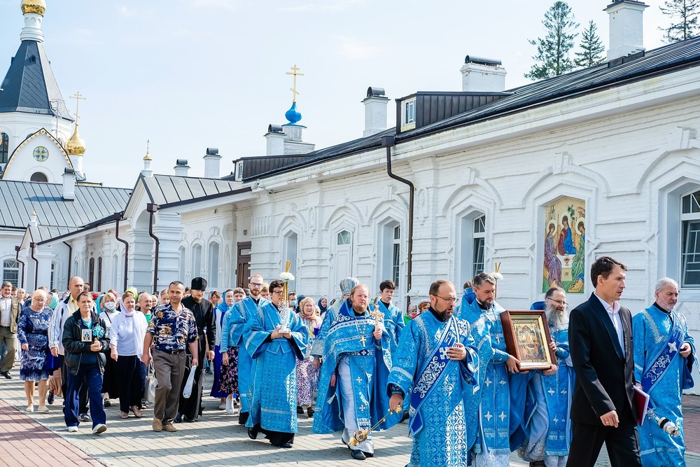 Успение Пресвятой Богородицы фото репортаж