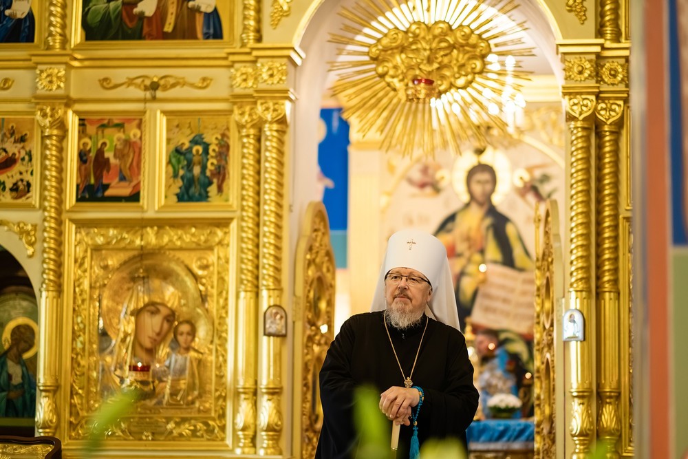 митрополит Красноярский и Ачинский Пантелеимон успенский мужской монастырь Енисей храм церковь монах