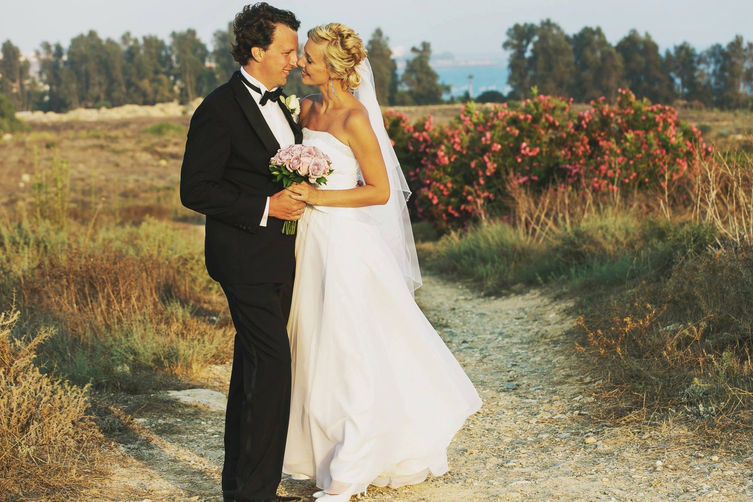 WEDDING