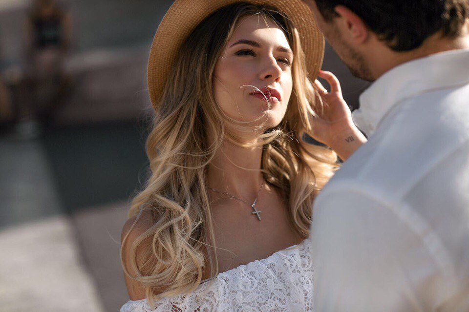 WEDDING
