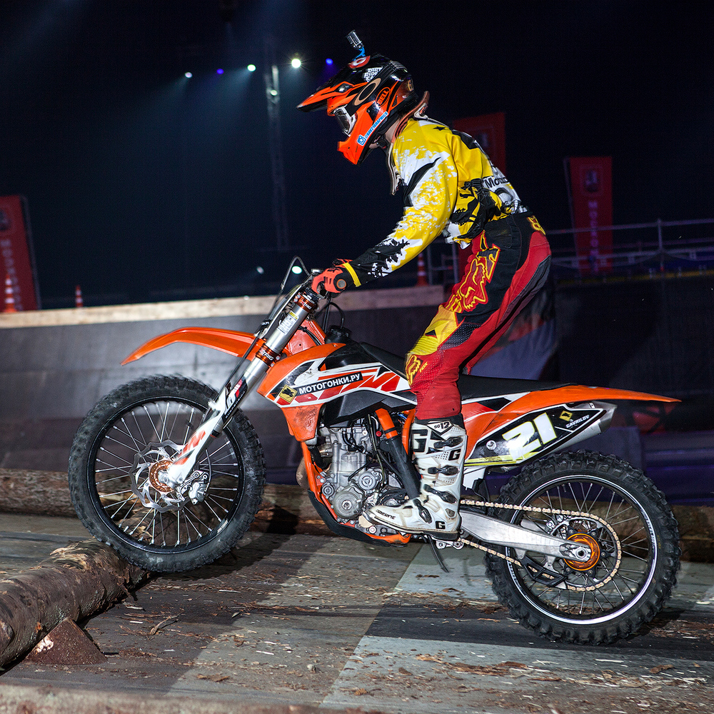 Эндурокросс (“Enduro-X”)  Фестиваль экстремальных видов спорта «ПРОРЫВ»  