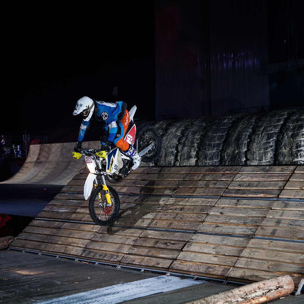 Эндурокросс (“Enduro-X”)  Фестиваль экстремальных видов спорта «ПРОРЫВ»  