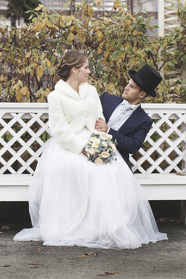 WEDDING