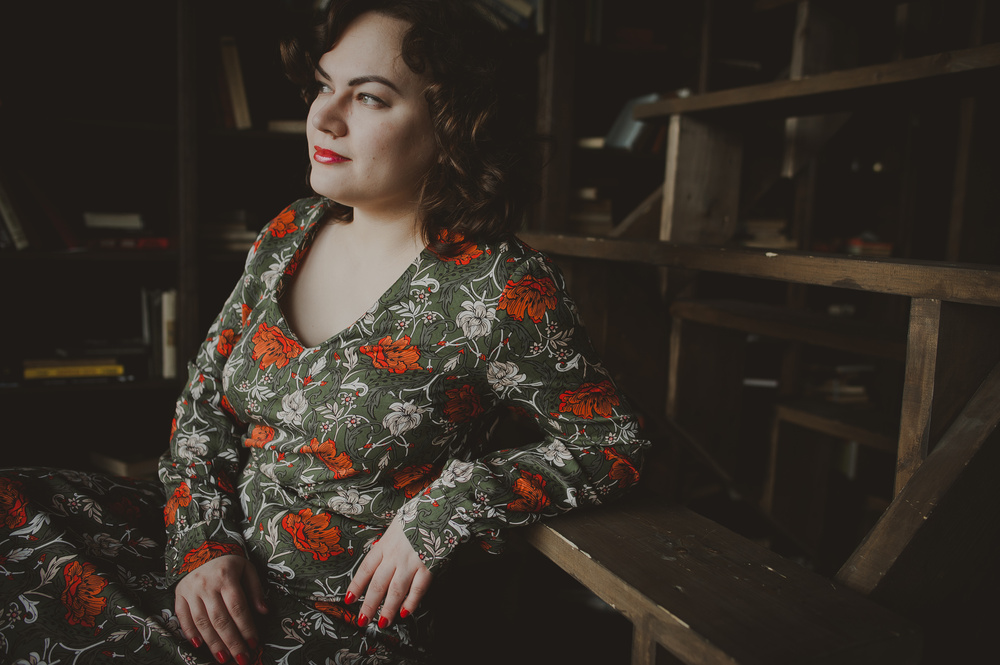 Цвет дня: алый |	PORTRAITS